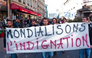 Manifestație anti-globalizare. 